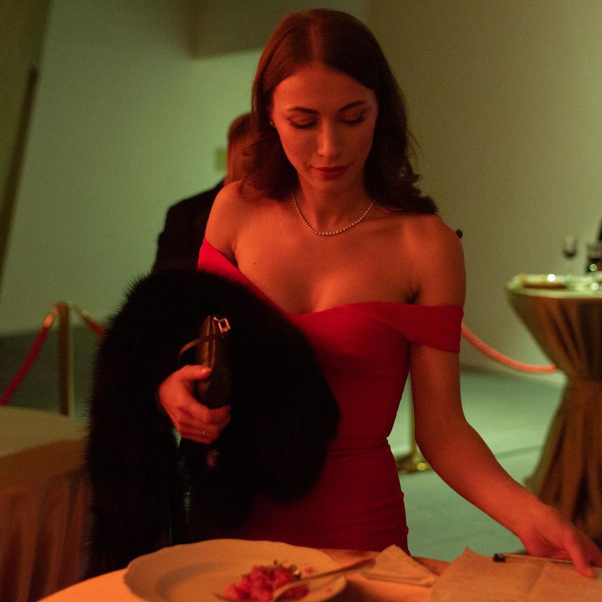 Nu și-a putut lua ochii de la ea! Noul atacant al Fiorentinei, vrăjit de ofițerul de presă