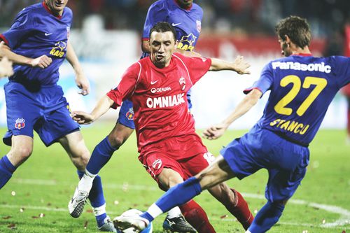 Dennis Șerban s-a retras din fotbal în 2007, la doar 31 de ani, după o a doua experiență la Dinamo