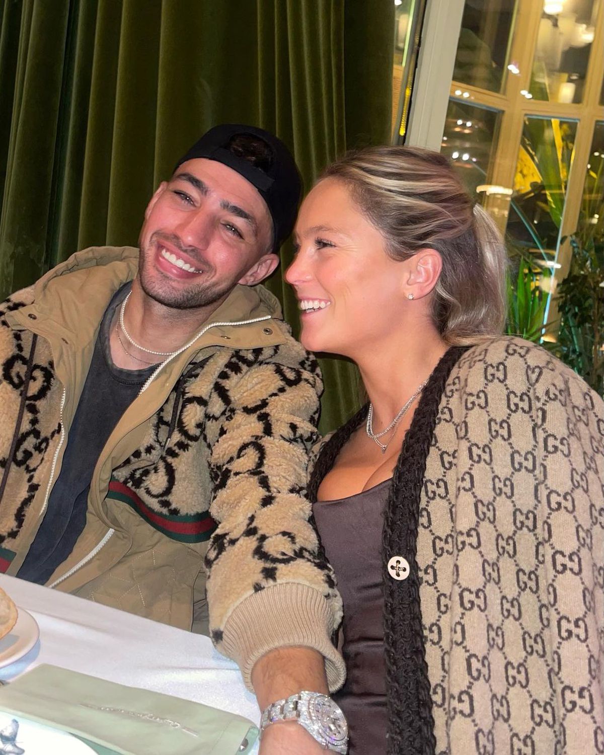 Fosta speranță a Barcelonei a dat lovitura în afara terenului » De Valentine's Day, și-a prezentat public noua iubită