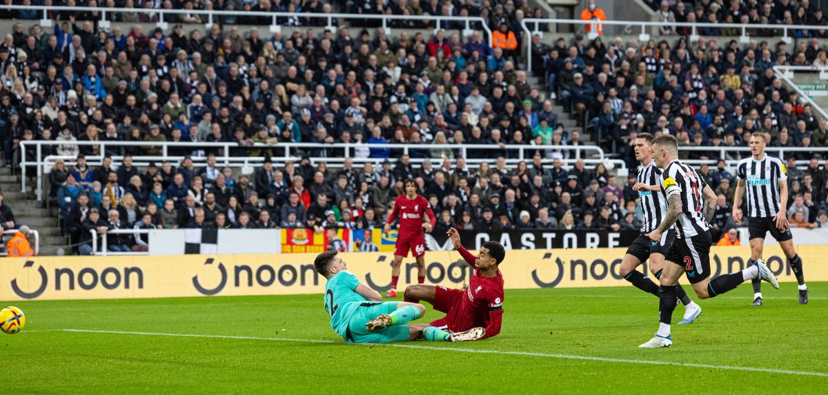 Liverpool s-a întors » Victorie cu Newcastle și continuă cursa pentru loc de Champions League