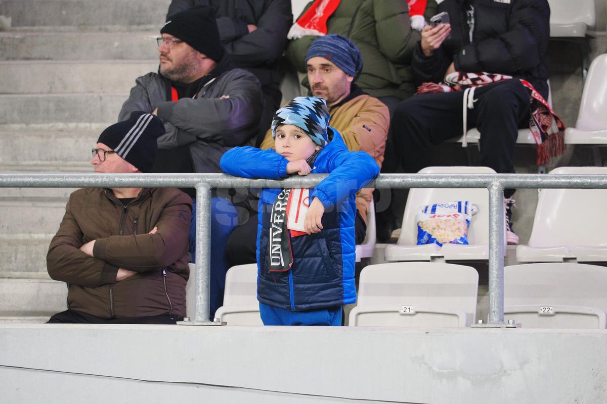 Imagini înainte de Dinamo - Oțelul