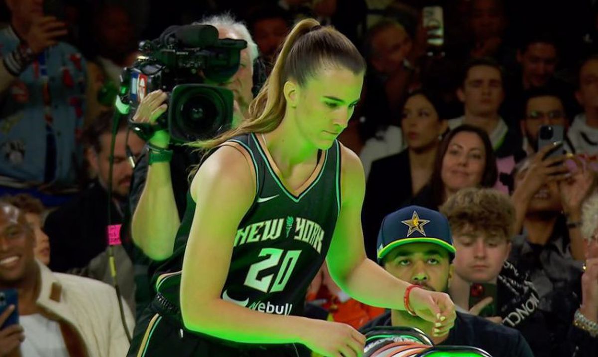 Sabrina Ionescu l-a înfruntat pe Steph Curry la All Star Game!