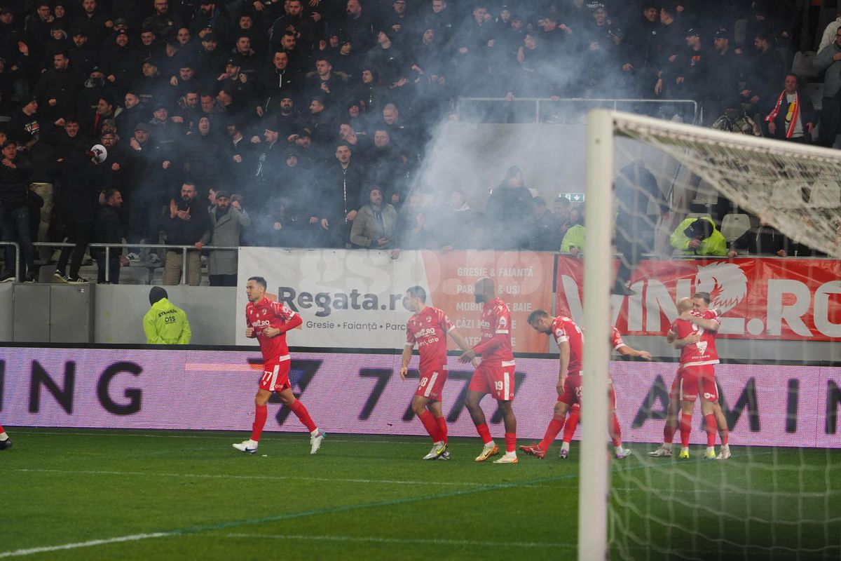 Oamenii de bază ai lui Dinamo s-au întors de la vraci. Când vor putea juca