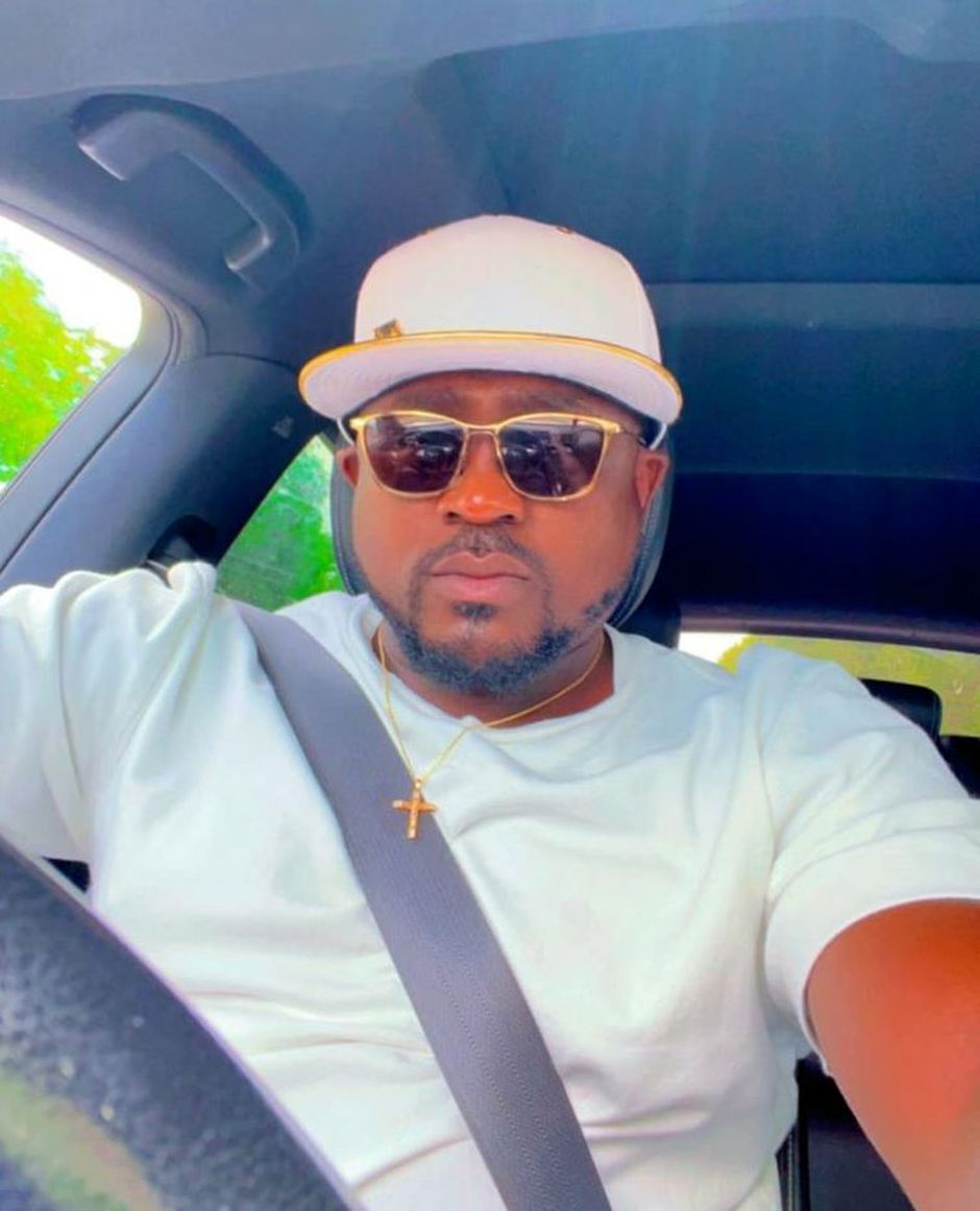 Poza 3 Simon Zenke, „Regele” lui Dinamo e de nerecunoscut » Cum arată