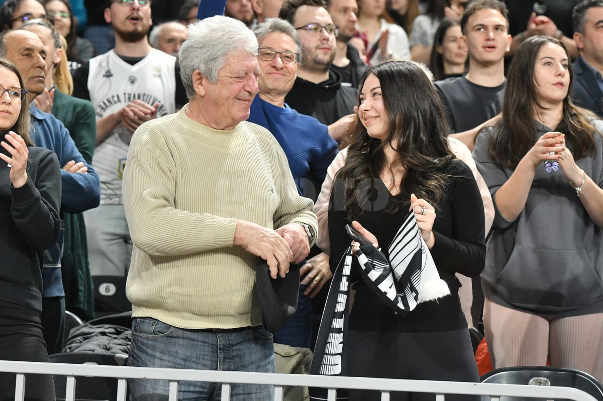 Ave, Cluj Napoca! U-BT a pus mâna și pe trofeul Cupei României, hegemonia continuă. Rapid doar s-a ținut scai de campioană