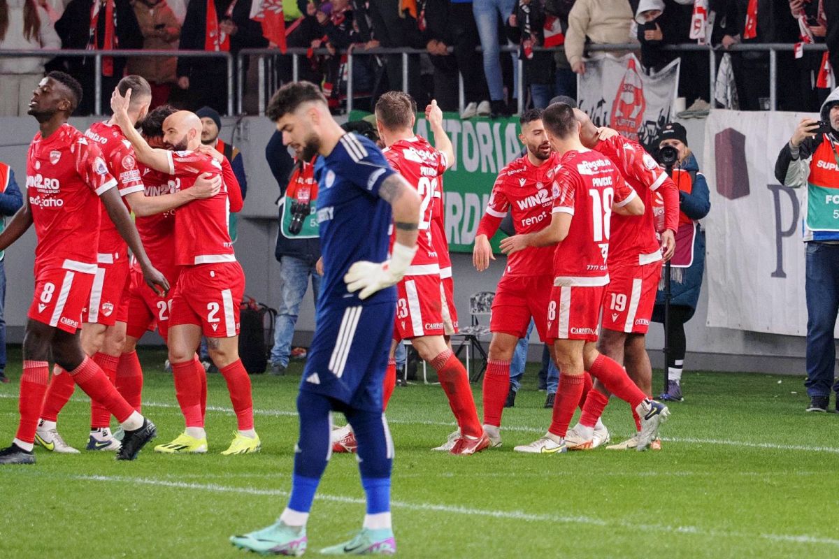 Dinamo - Oțelul 3-1 » Roșu aprins, Dinamo se ridică! Trupa lui Kopic a neutralizat-o și pe Oțelul. Cronica și notele date de Cristian Geambașu