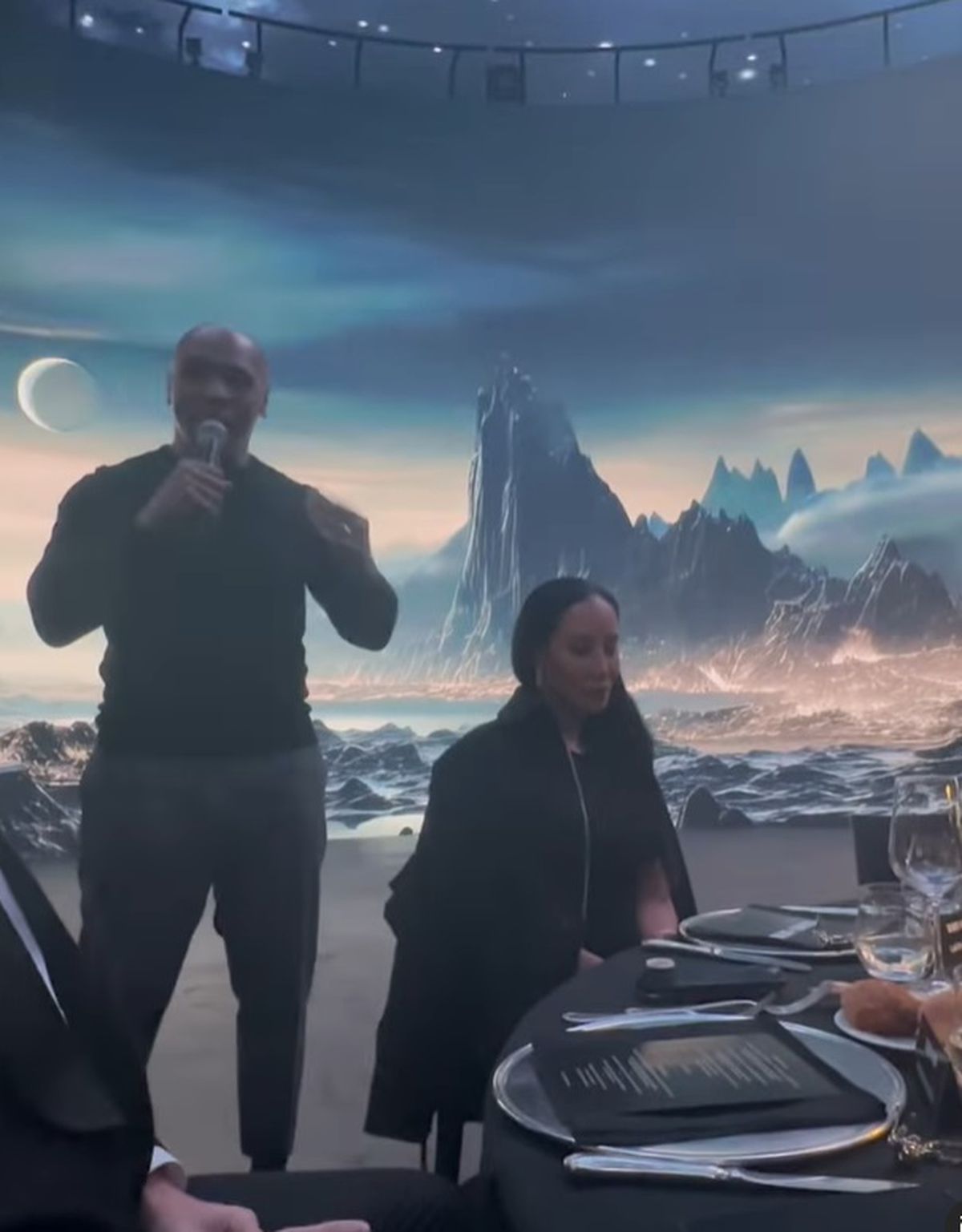 Ce făcea Mădălina Ghenea când Grigor Dumitrov lupta pentru trofeul de la Brisbane! Românca l-a uitat pe fostul iubit