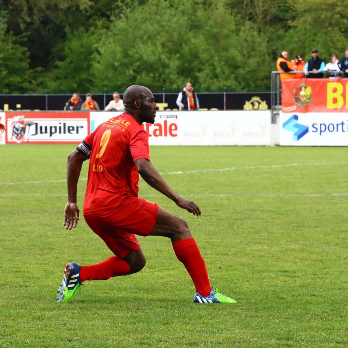 Fotbalistul legendar din Liga 1, reacție savuroasă după ce a văzut imaginile cu „Regele” lui Dinamo: „Prietene...”