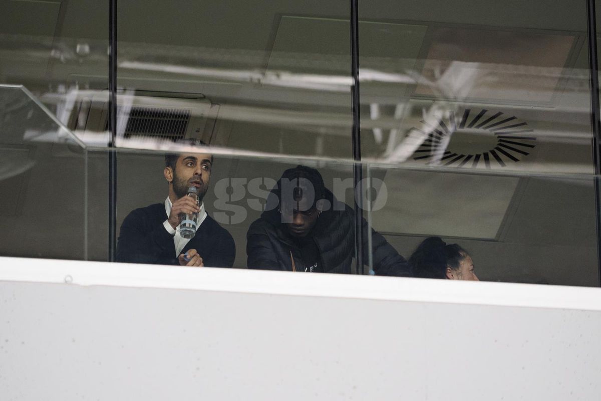 Imagini înainte de Dinamo - Oțelul