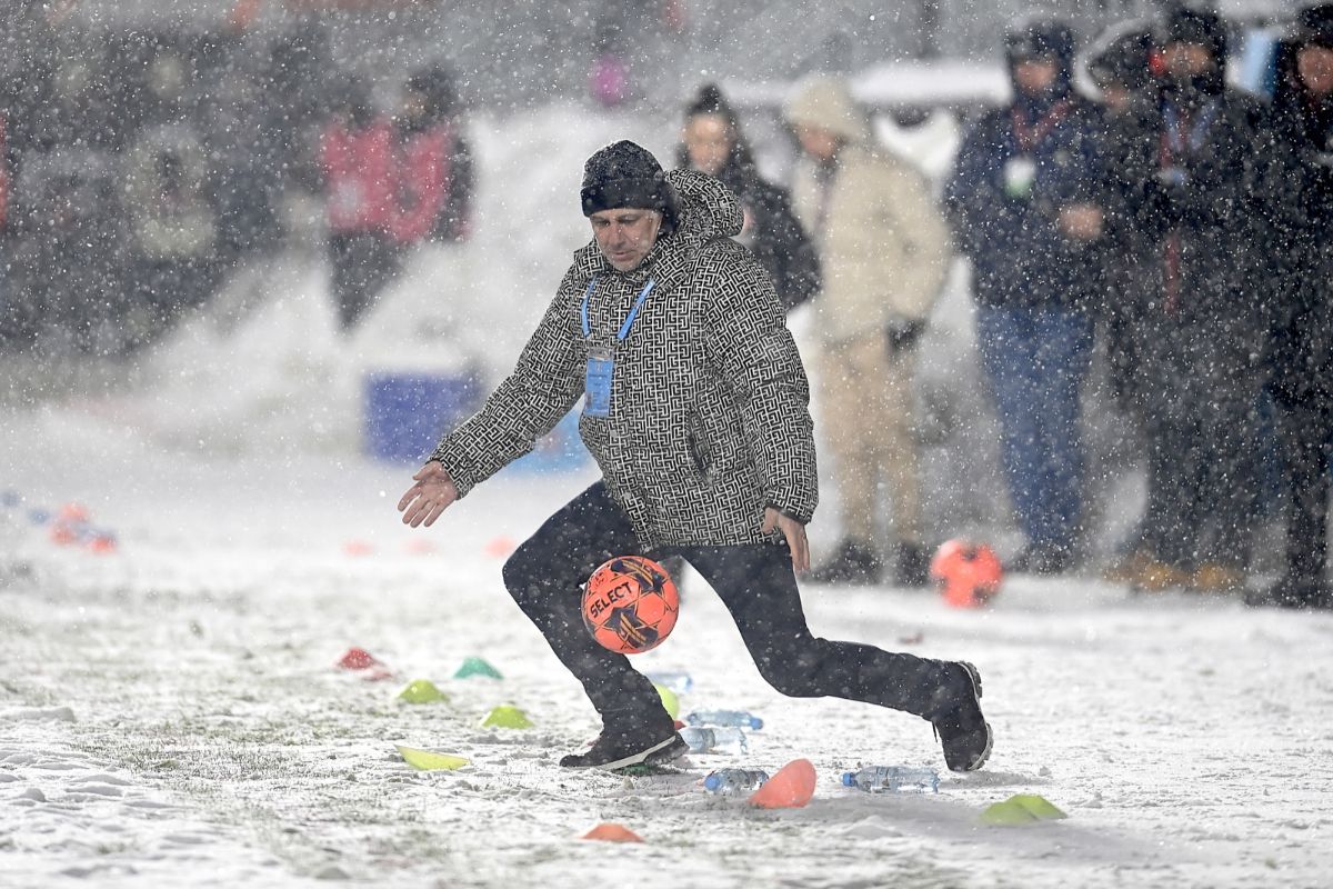 Gestul lui Leo Grozavu la adresa lui Marius Șumudică