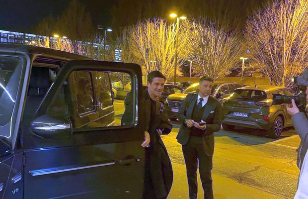 Chivu a mers la negocierile cu șefii Parmei cu viitorul lui secund. Italienii i-au anunțat staff-ul