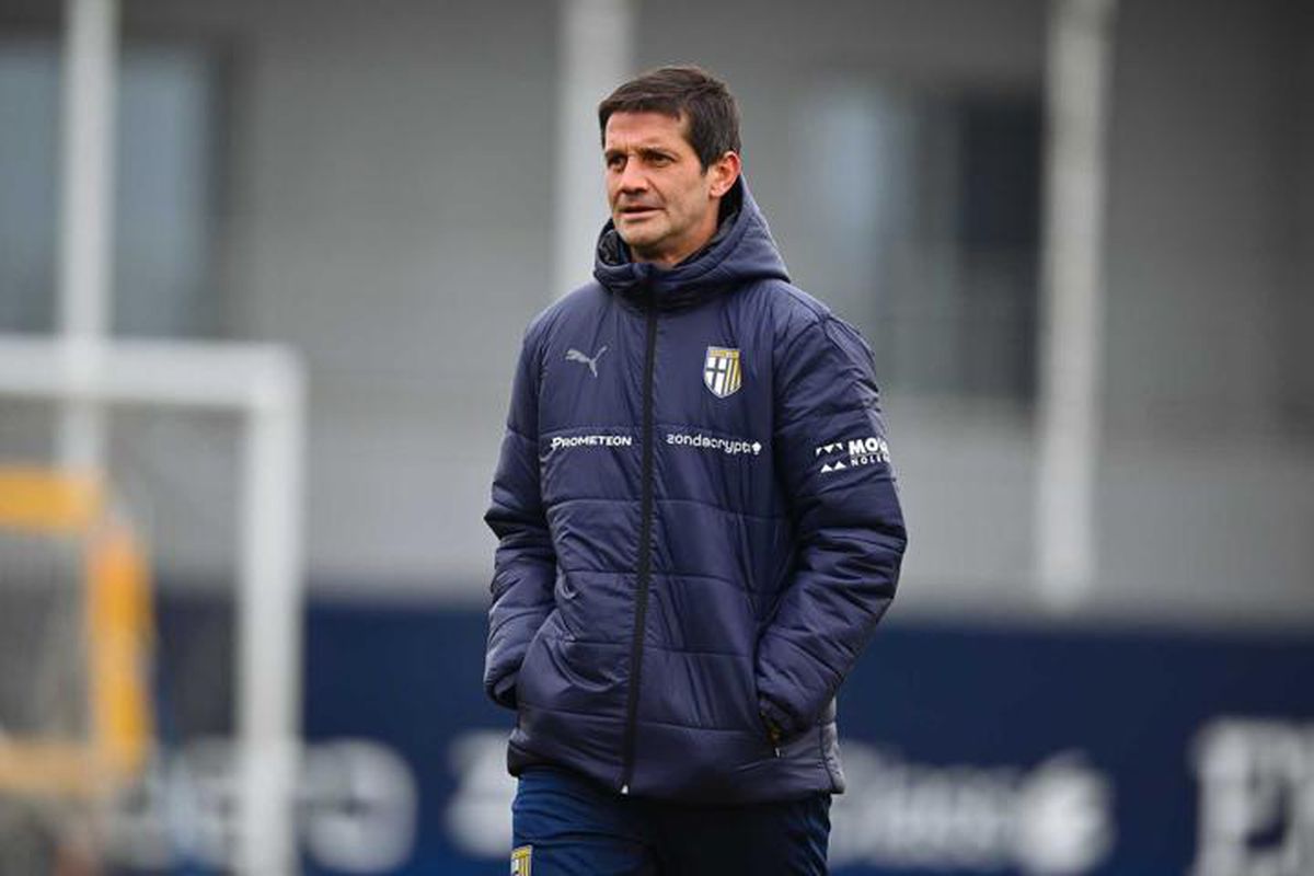 Cristi Chivu, la primul antrenament din postura de antrenor al Parmei