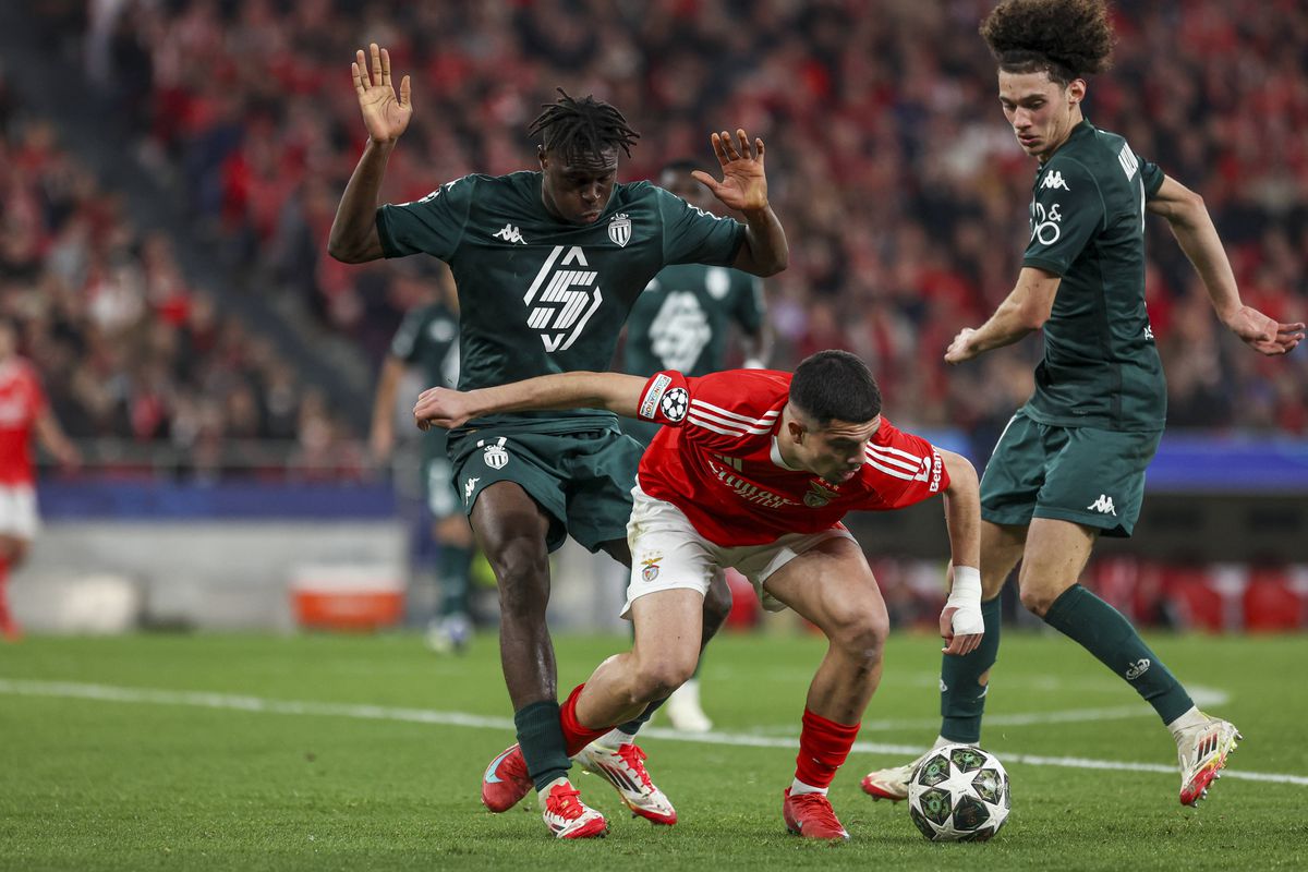 Patru răsturnări nebune în Benfica - Monaco
