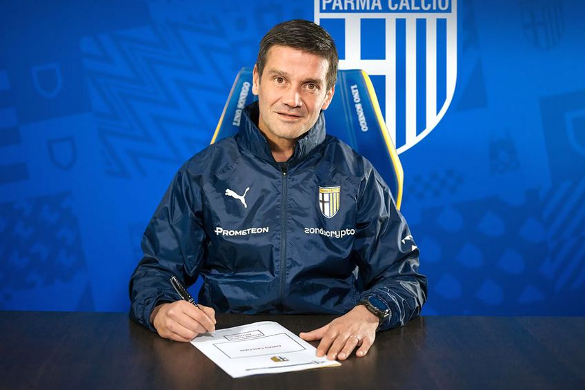 Cristi Chivu a semnat cu Parma. Foto: parmacalcio1913.com
