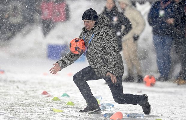 Marius Șumudică, desființat de adversarul din Superliga: „E un circar! Să îi facă bagajele”