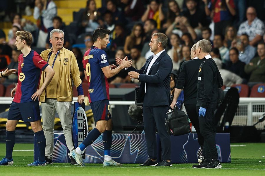 Răsturnare de situație: Flick îl ține pe Lewandowski! » Condiția pentru a-și prelungi contractul cu Barcelona