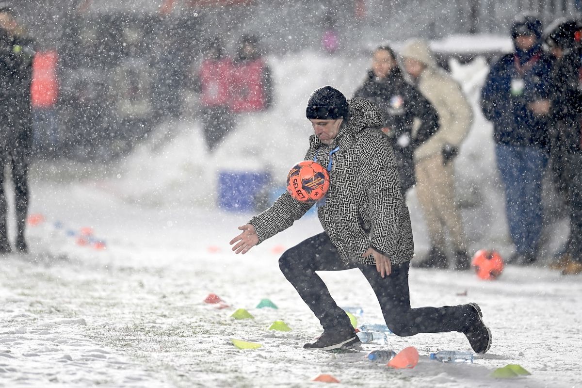 Gestul lui Leo Grozavu la adresa lui Marius Șumudică