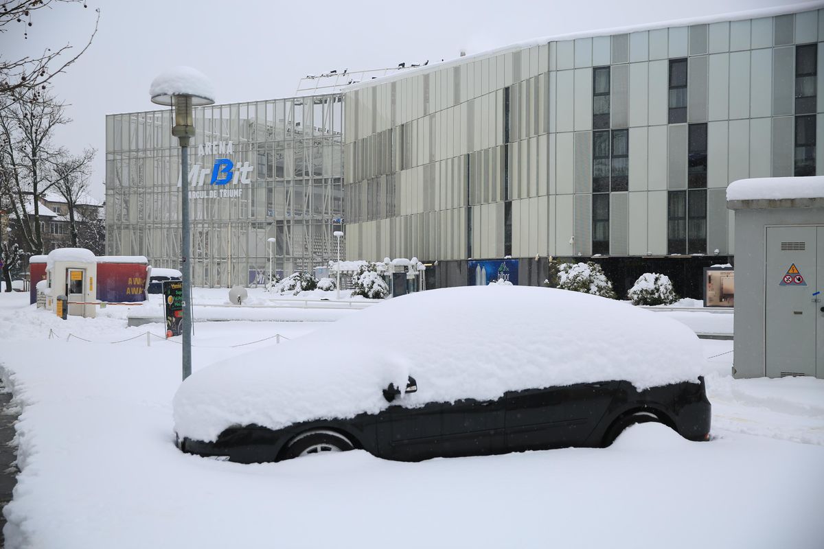 România în COD ROȘU: se mai joacă etapa din Superliga? » LPF, reacție oficială pentru GSP: „Acestea sunt problemele”