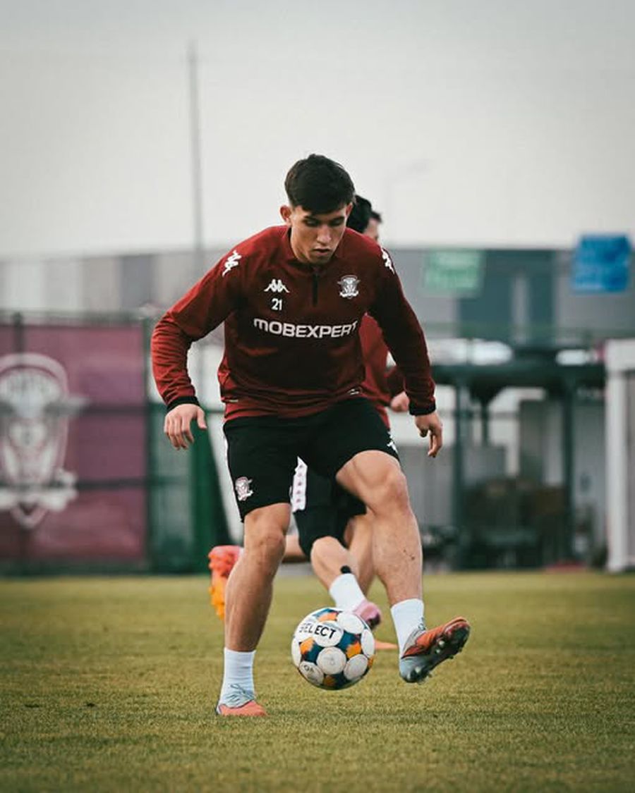 După Aioani, un alt rapidist se „rupe” înainte de meciul cu Dinamo: „Indisponibil pentru 3-4 săptămâni”