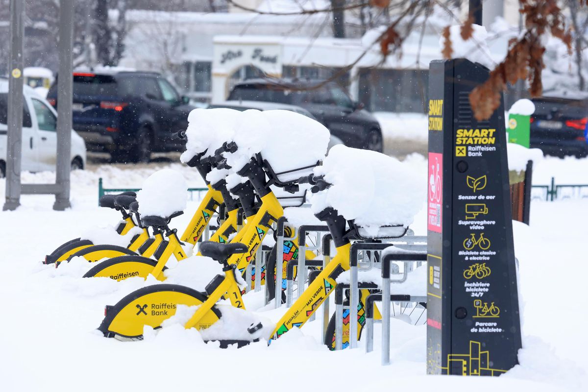 Olimpiada de Iarnă de la București, peste Milano Cortina » Imagini spectaculoase, dar și șocante din Capitală