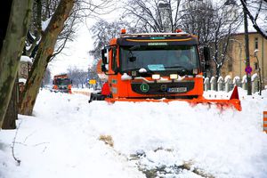 Olimpiada de Iarnă de la București, peste Milano Cortina » Imagini spectaculoase, dar și șocante din Capitală