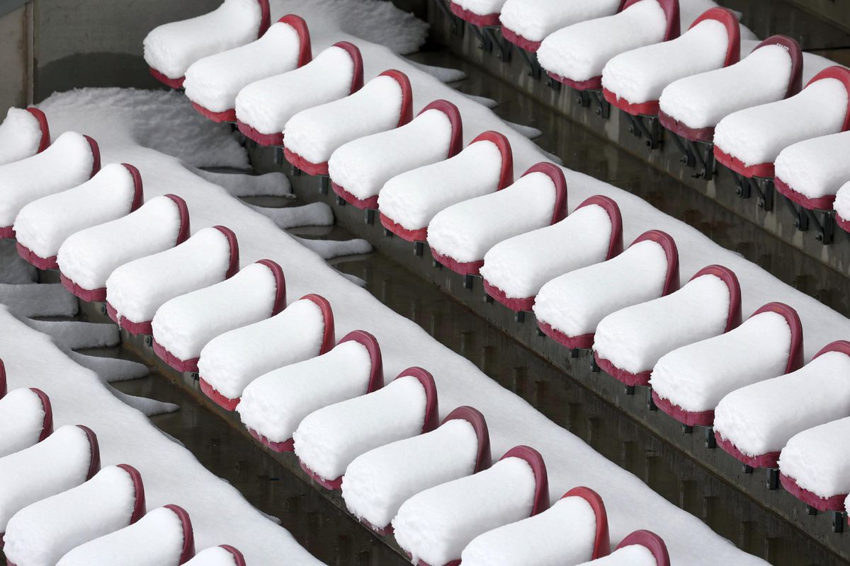 Olimpiada de Iarnă de la București, peste Milano Cortina » Imagini spectaculoase, dar și șocante din Capitală