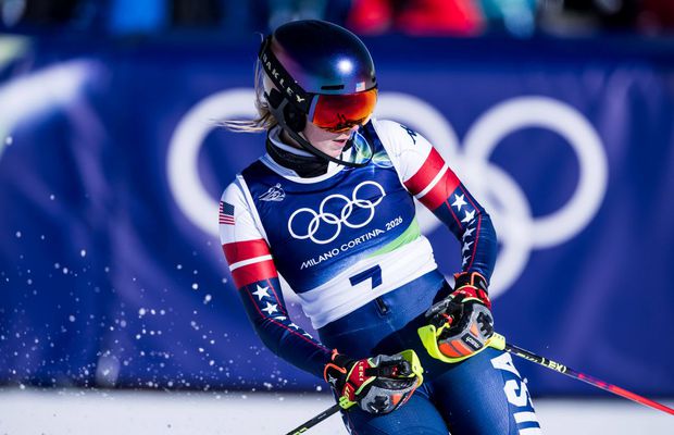 Emoționant: Mikaela Shiffrin, regină la slalom, medalie după 8 ani! O favorită, greșeală incredibilă, după ce i s-a rupt un băț