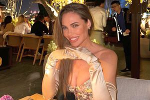 Se mărită din nou, la 44 de ani! » Imaginea care a aruncat internetul în aer