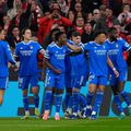Albastrul le-a purtat marți noroc celor de la Real Madrid, învingători cu 1-0 contra Benficăi, în play-off-ul de Champions League / Foto: Imago