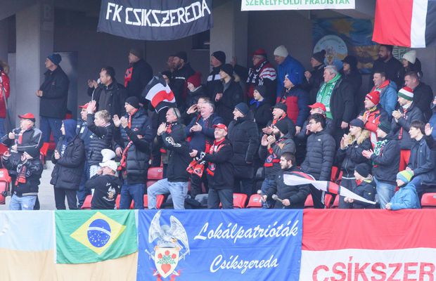 Csikszereda le dă bani suporterilor acuzați de xenofobie și rasism! „Președintele Szondy Zoltan face următoarea ofertă”