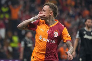 Noa Lang le dă peste nas italienilor: „Aici toată lumea mă apreciază. Dar n-am terminat treaba cu Juventus!”