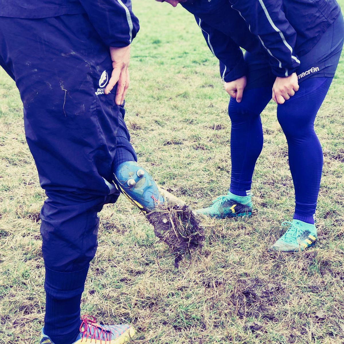 Imagini revoltătoare » În ce condiții se antrenează echipa națională de rugby: „Mai am să îi iau pe sportivi la mine acasă, altfel cred că le-am făcut pe toate”