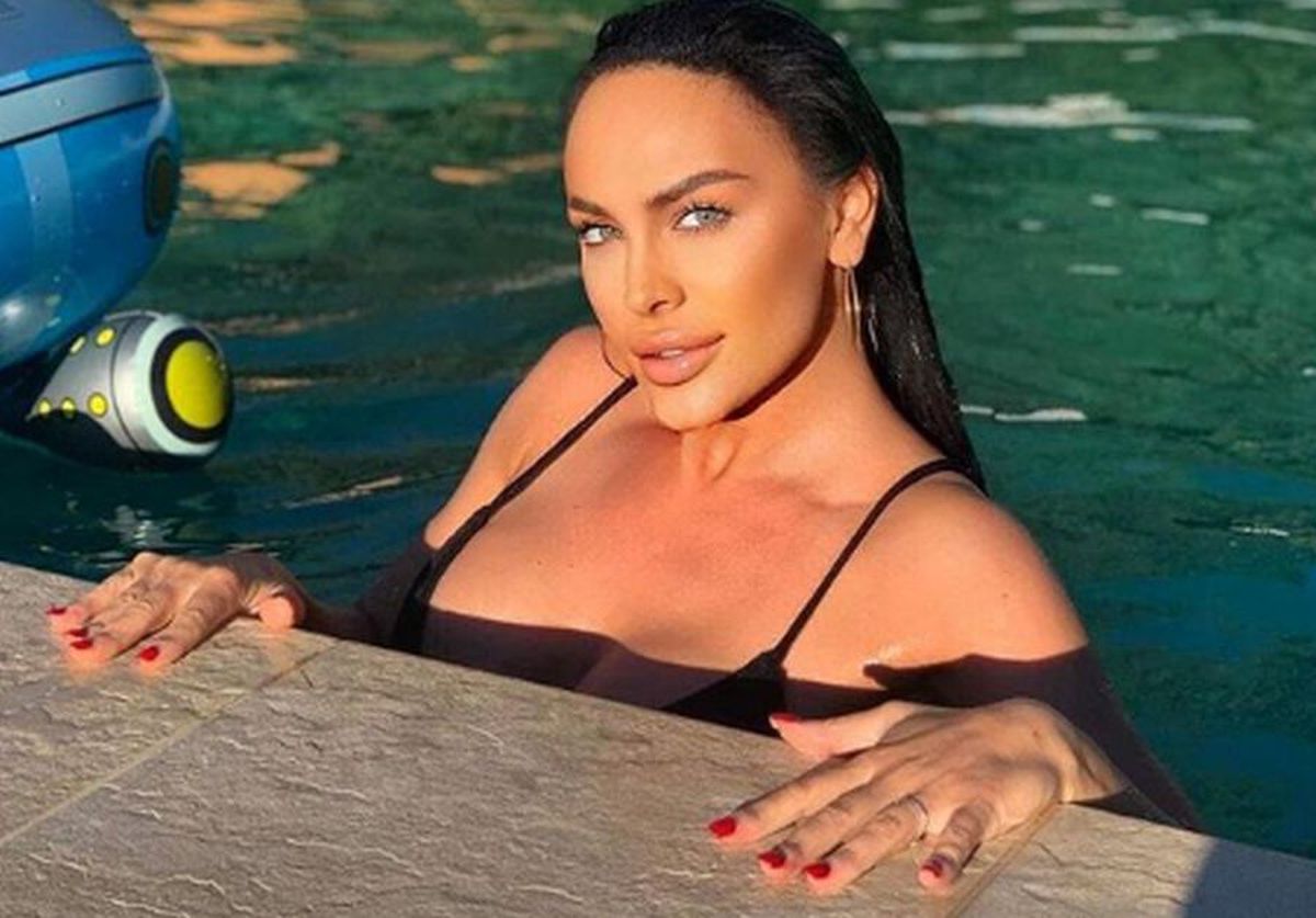 Soția fotbalistului român care a jucat în Italia și-a făcut cont pe OnlyFans: „El e foarte deschis. Nu a fost gelos. El mă ajută în ceea ce vreau să fac”