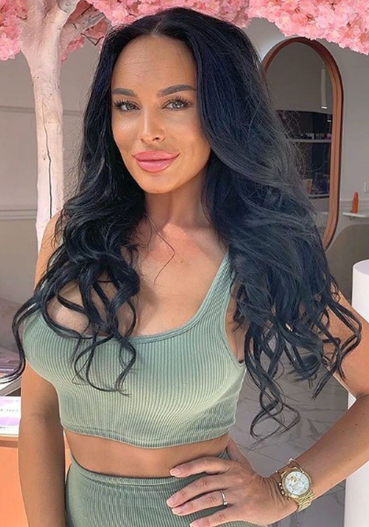 Cristi Daminuță, după ce soția și-a făcut cont pe OnlyFans: „Mai rău mă enervam când posta gratis pe Facebook poze deocheate. Măcar acum are beneficii”