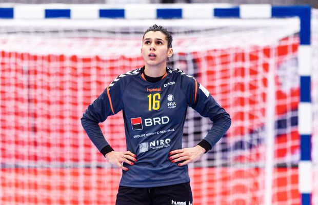 UPDATE Testul RT-PCR al portarului Denisa Dedu a ieșit negativ și revine în lot alături de Cristina Laslo