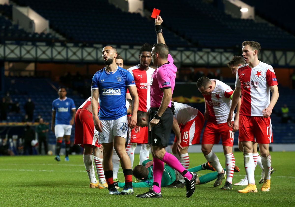 Pedepse drastice dictate de UEFA în scandalul de rasism de la Rangers - Slavia Praga!