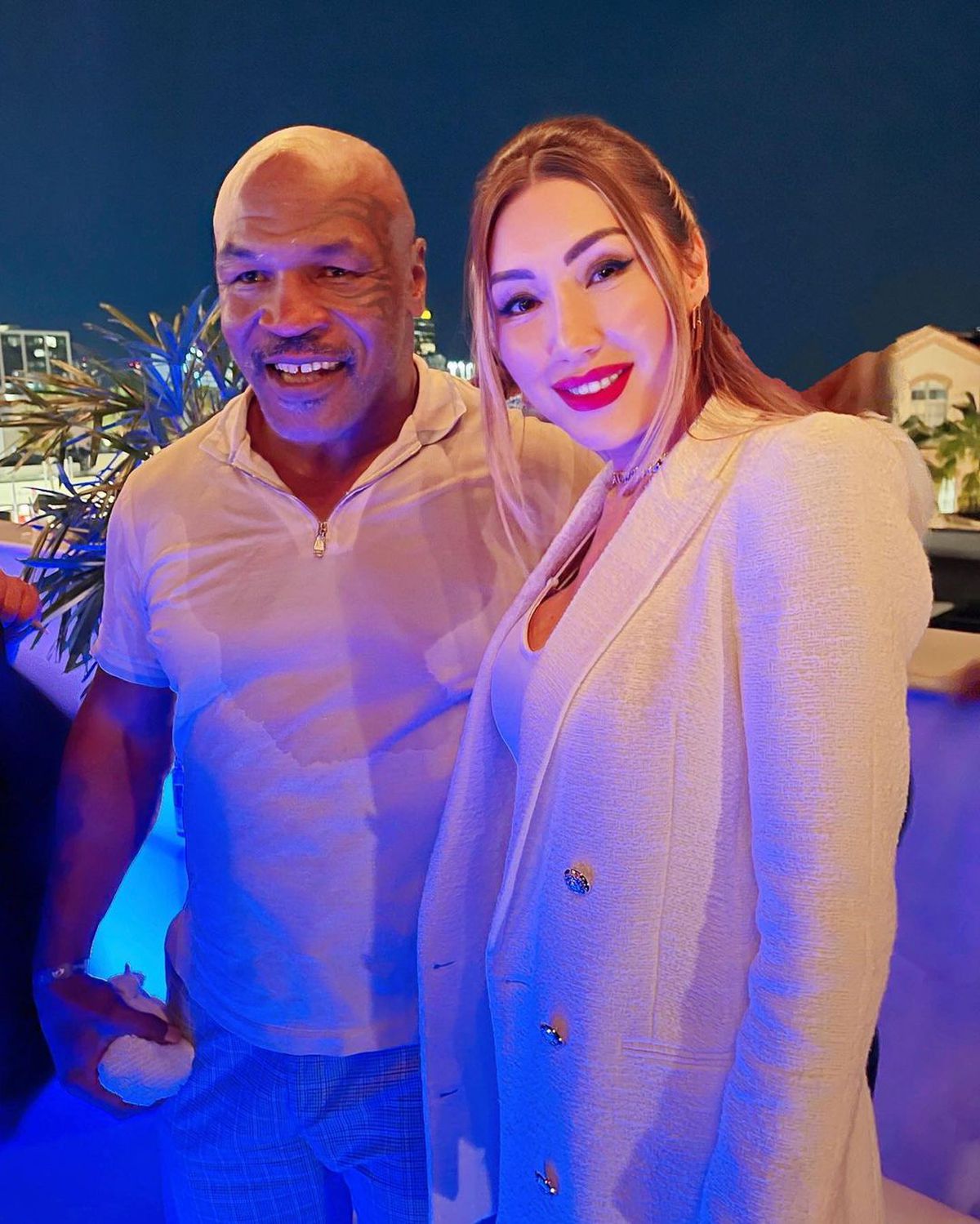 „Știi cum iei mințile unui bărbat?” » Spioana lui Vladimir Putin susține că e o maestră a seducției! Se afișează cu Georgina lui Cristiano Ronaldo și Mike Tyson