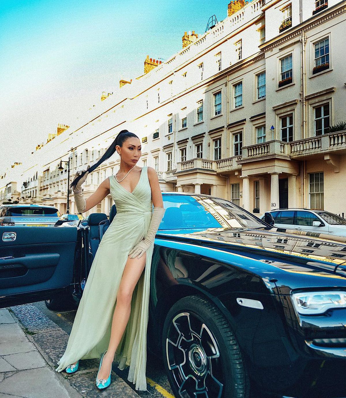 „Știi cum iei mințile unui bărbat?” » Spioana lui Vladimir Putin susține că e o maestră a seducției! Se afișează cu Georgina lui Cristiano Ronaldo și Mike Tyson