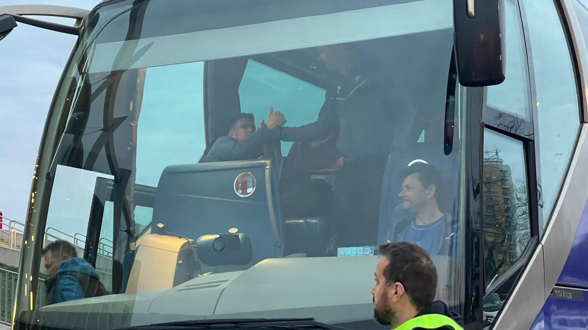 Ce nu s-a văzut la TV înainte de FCSB - CS Universitatea Craiova » Cum a fost surprins suspendatul Mihai Pintilii