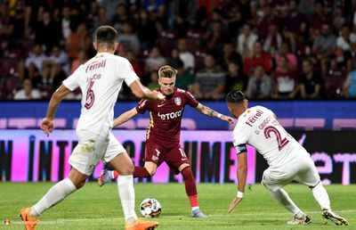 Meci de ”șase puncte” între CFR Cluj și Rapid