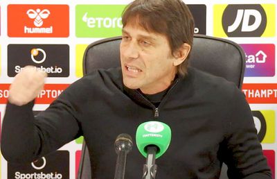 Ce răspuns a dat Antonio Conte ofertei venite de la Napoli: „Este nevoie de un mare respect și educație”