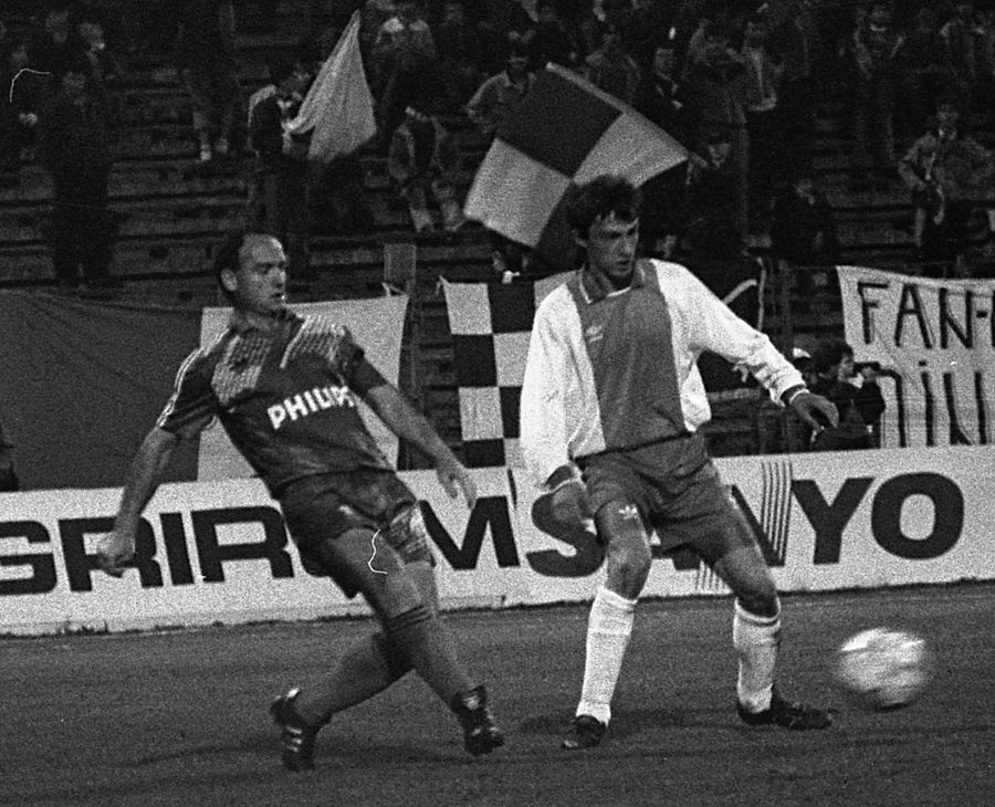 În duel cu Kadar, într-un derby Steaua-Dinamo Un fost mare jucător al Universității Craiova surprinde: „Vreau să ia FCSB campionatul! Oltenii mei sunt prea emotivi”