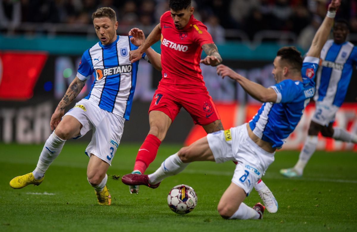 X pentru Hagi și Petrescu » FCSB și Craiova au făcut spectacol în primul meci din play-off, dar n-au putut să dea lovitura decisivă! Clasamentul ACUM