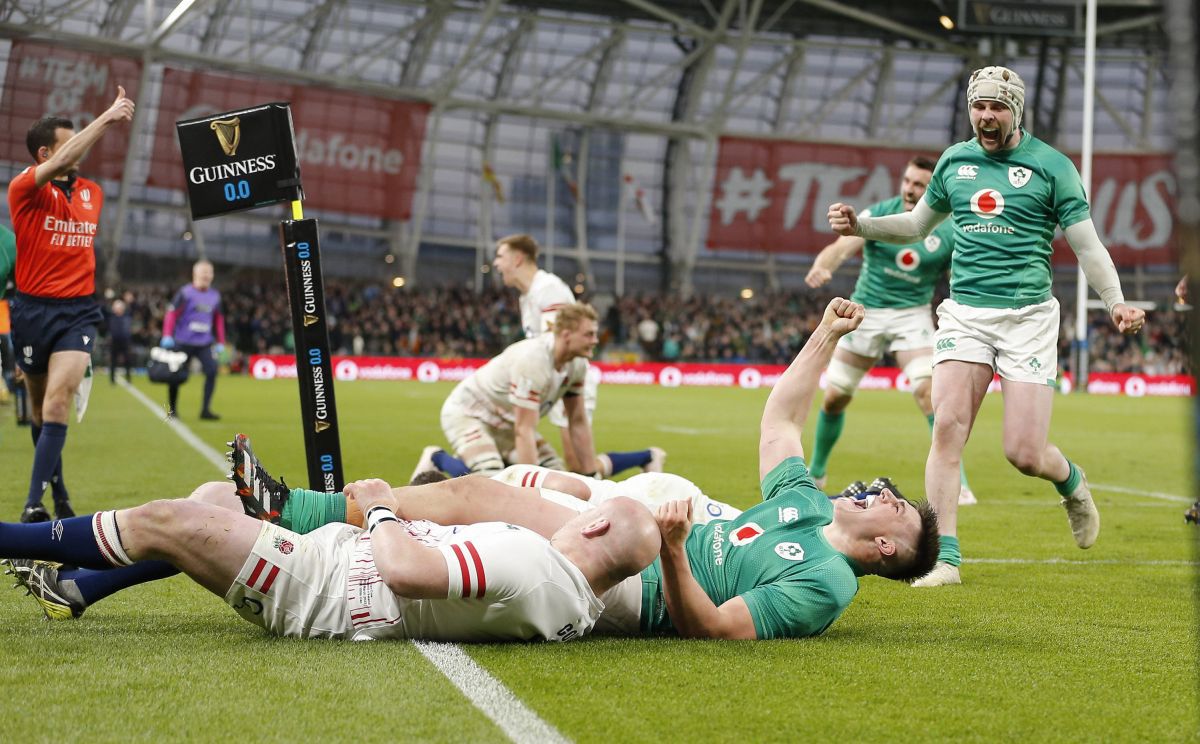 Irlanda spulberă tot și câștigă neînvinsă Six Nations!