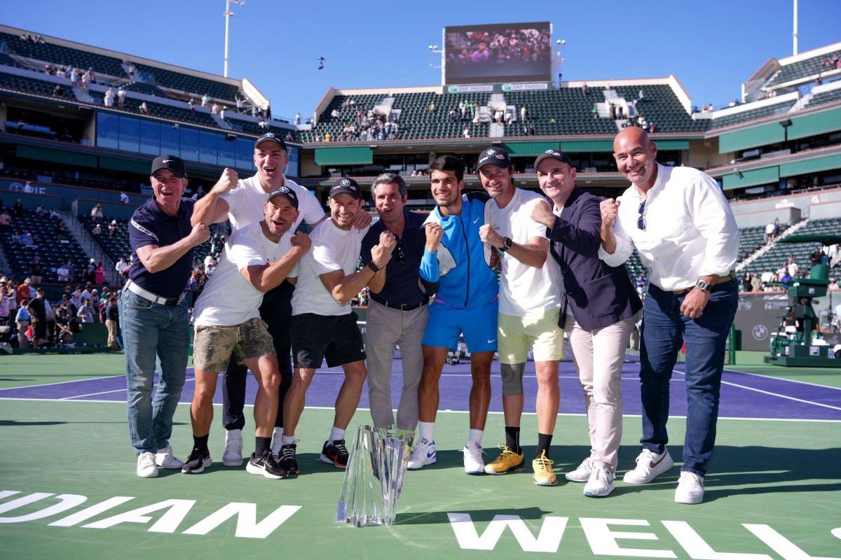 Carlos Alcaraz, după triumful de la Indian Wells și dificultățile depășite: „Familia, echipa, oamenii apropiați mă întrebau ce se întâmplă cu mine, că nu mai zâmbesc atât de mult ca înainte”