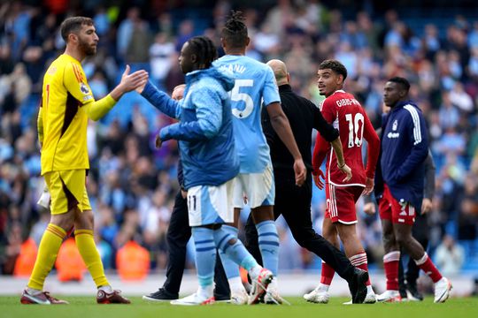 Nottingham Forest a pierdut 4 puncte în clasamentul Premier League, din cauza încălcării regulamentului privind profitabilitatea și sustenabilitatea.