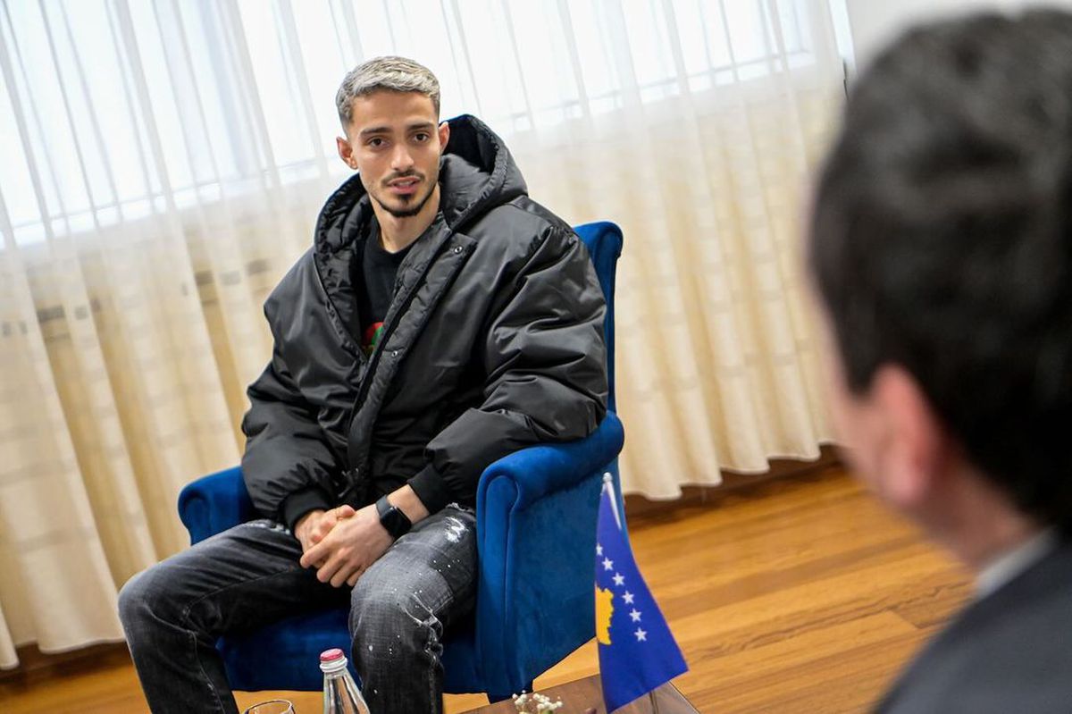 Albion Rrahmani s-a întâlnit cu premierul din Kosovo: „Atacantul preferat al întregului campionat românesc”