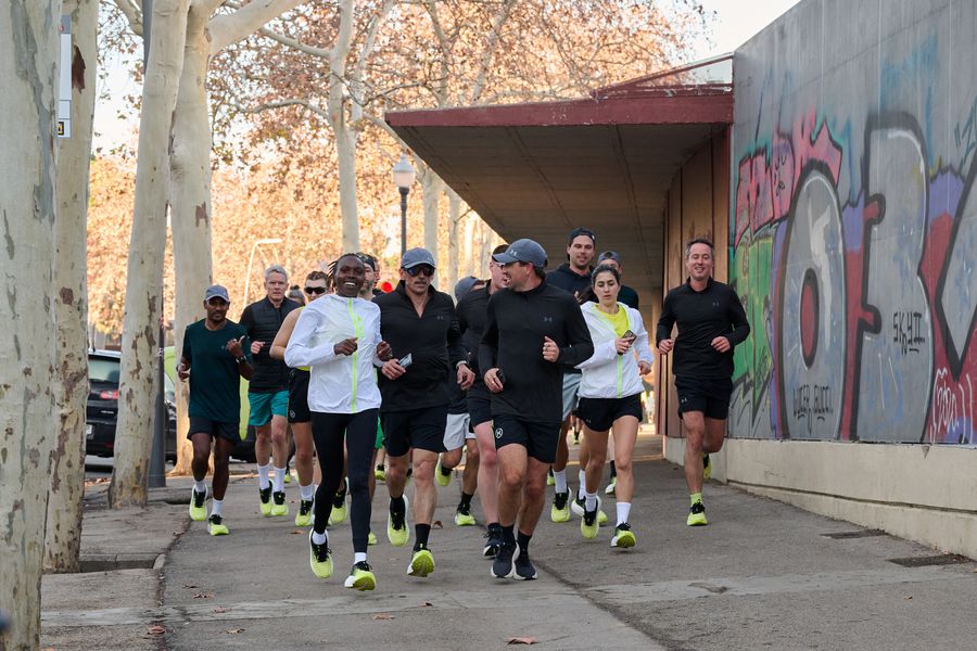 Under Armour a lansat un nou pantof performant pentru alergare , în Barcelona - Spania.