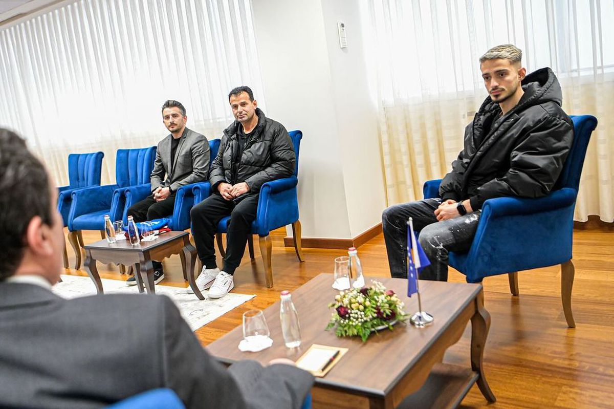 Albion Rrahmani s-a întâlnit cu premierul din Kosovo: „Atacantul preferat al întregului campionat românesc”