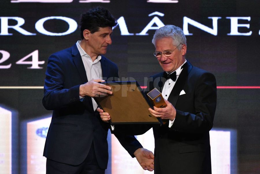 Pe lângă FCSB, Miodrag Belodedici a scos încă o echipă din lupta pentru titlu: „Ele două sunt favorite”